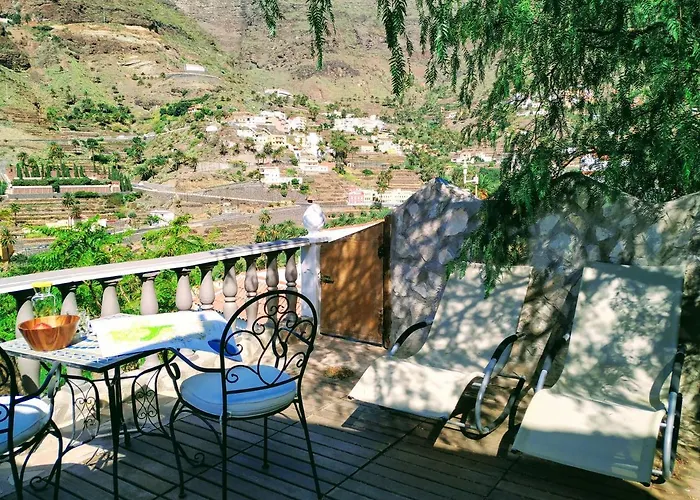 La Ladera Nyaraló *